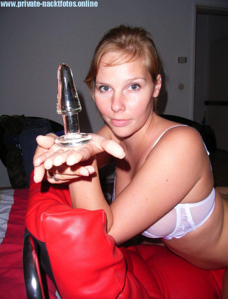 Private Sexfotos Aus Dem Urlaub Freundin Nackt Mit Dickem Arsch 121