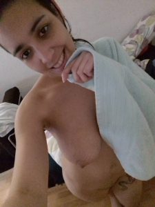 Indische Freundin Macht Nackt Selfie