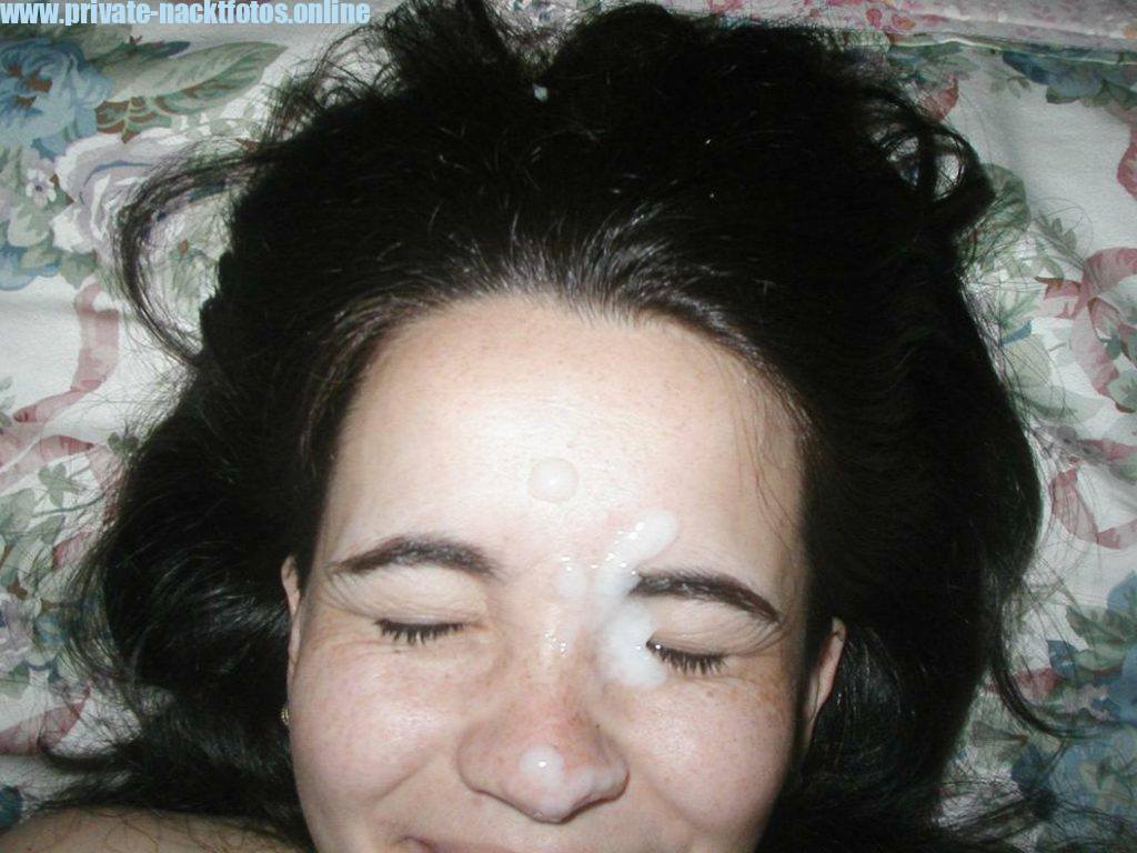 Hotwife Mit Sperma Im Gesicht